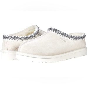 Women’s size 11 Tasman uggs